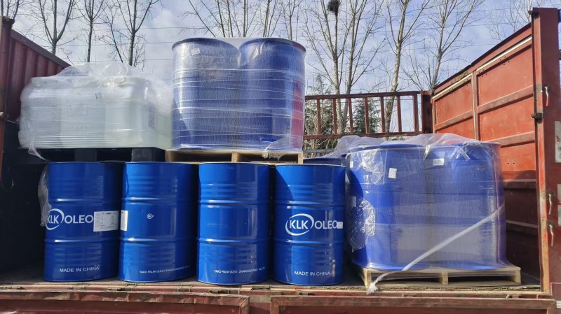 泰柯食品級三乙酸甘油酯出貨實拍.jpg 泰柯食品級三乙酸甘油酯出貨實拍.jpg